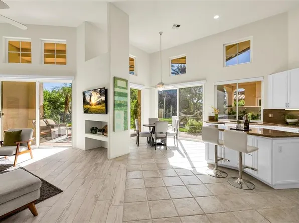 48110 Via Vallarta, La Quinta, CA 92253