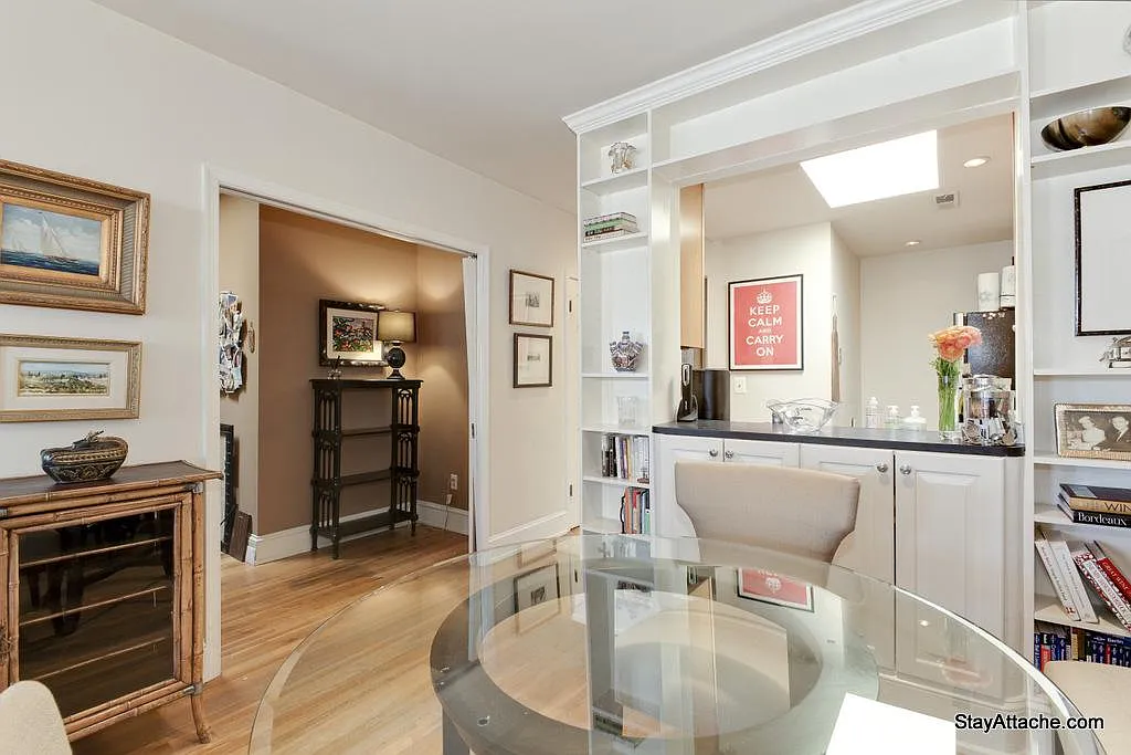 1 bed, 960 sqft, $4,400 — Photo 4