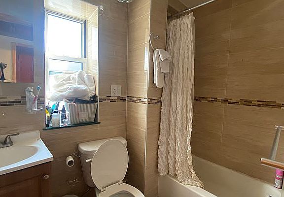 3rd image of 203 Mott St #3