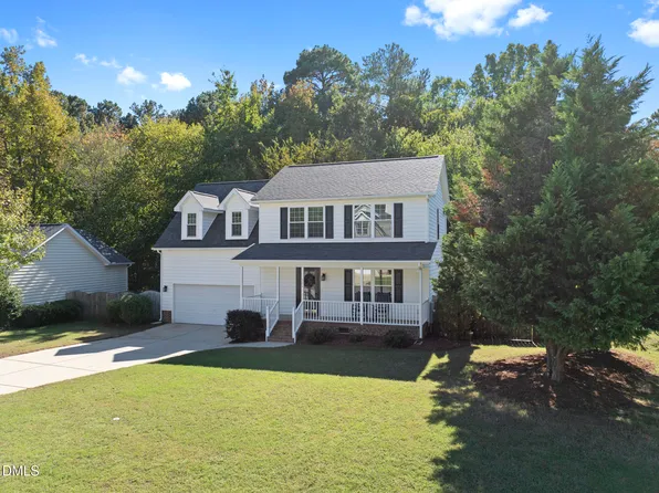 501 Hidden Cellars Dr, Holly Springs, NC 27540