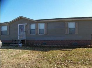 492 Cushman Rd, Opelousas, LA 70570