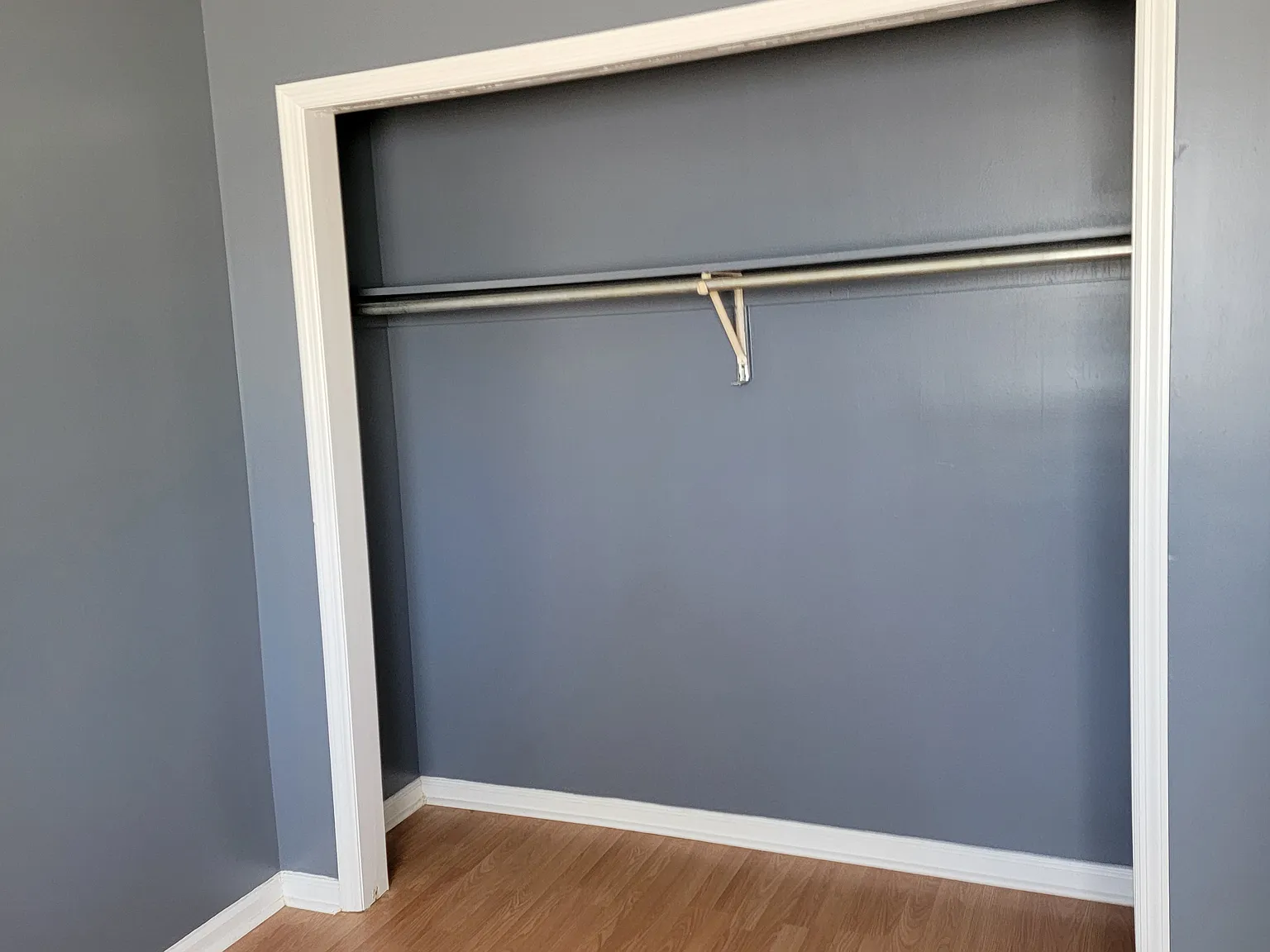 2 bed, 700 sqft, $1,200 — Photo 1