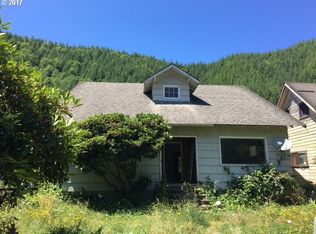 58 Carter St, Toledo, OR 97391