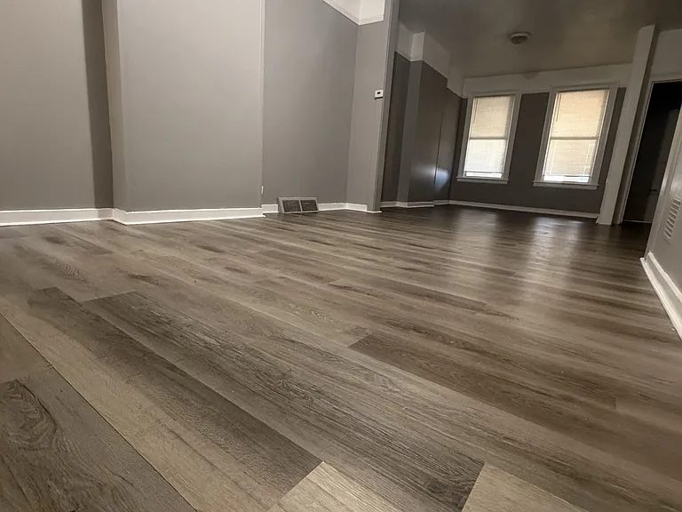 285 Hanover St #1 — Photo 8