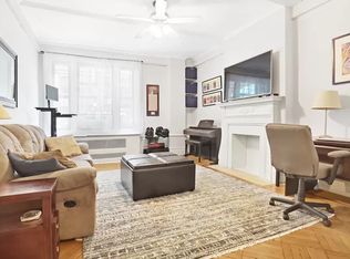320 W 87th St, New York, NY 10024