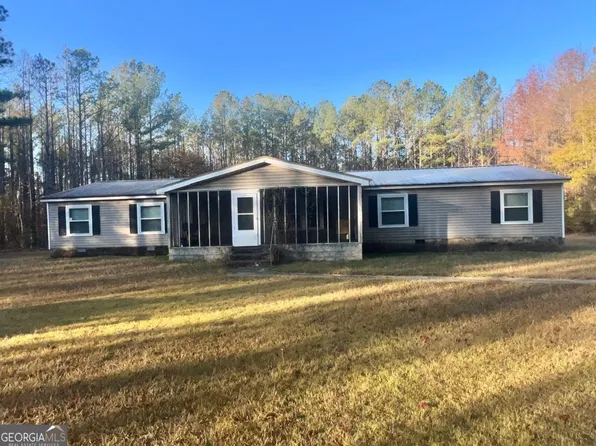 882 Caldwell Rd, Gay, GA 30218