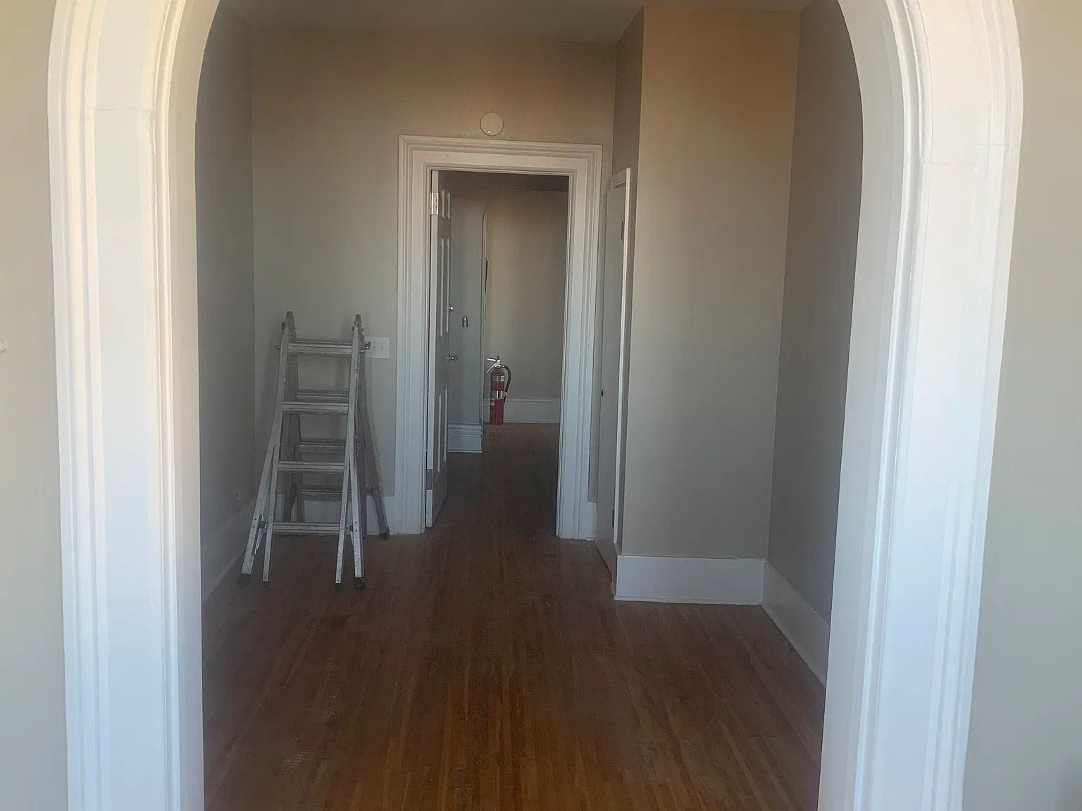 199 Plymouth Ave S — Photo 2