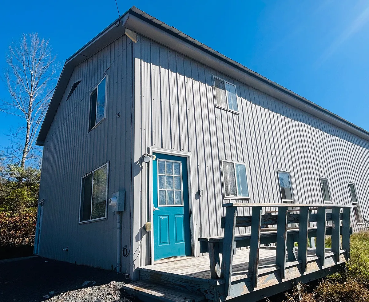 Building Photo - 49204 State Highway 30