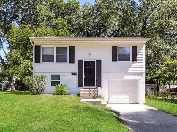 1409 N Ponca Dr, Independence, MO 64058