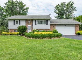 12914 W York House Rd, Beach Park, IL 60087