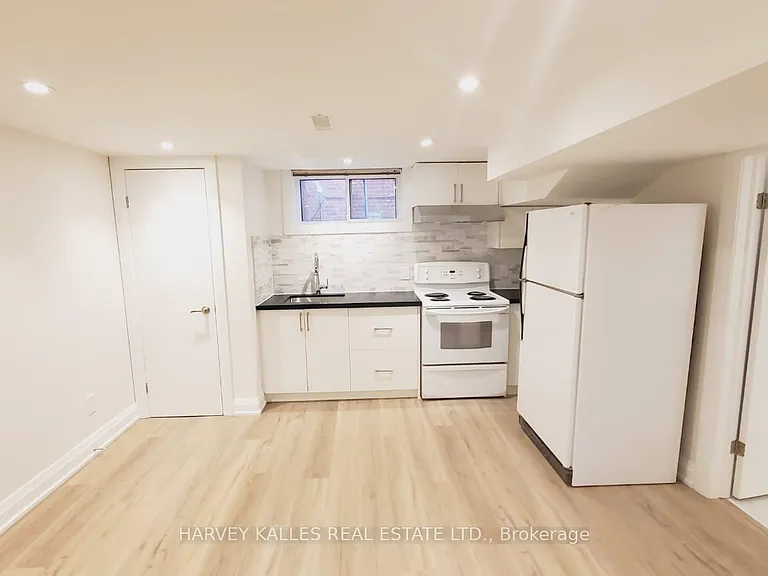550 Glencairn Ave #2 — Photo 6
