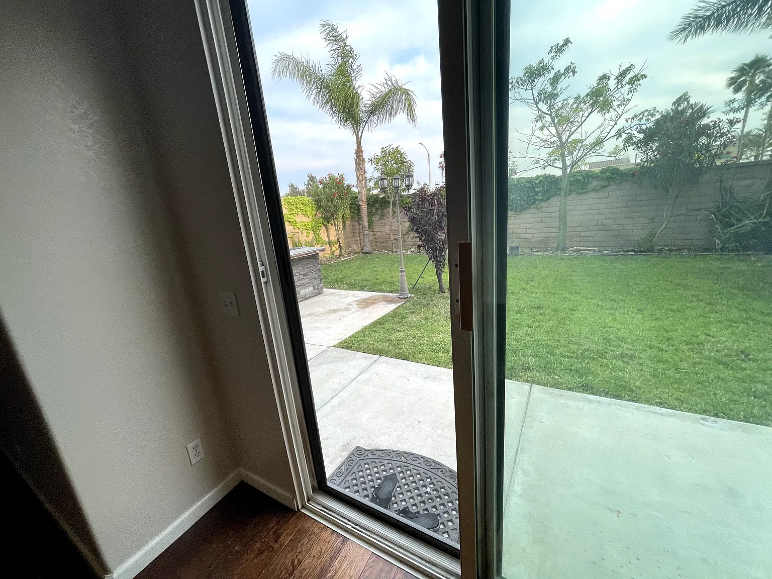 16627 Canyon Lake Ln — Photo 4