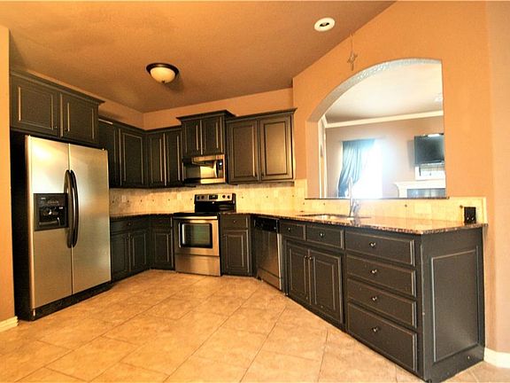 5th image of 1591 N Oakhaven Pl