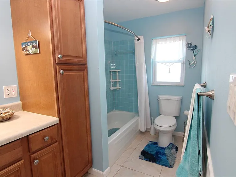 1207 Lakehouse Ct #1207 — Photo 14