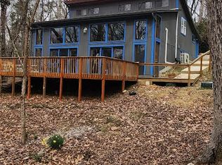 647 Pokeberry Ln, Pittsboro, NC 27312