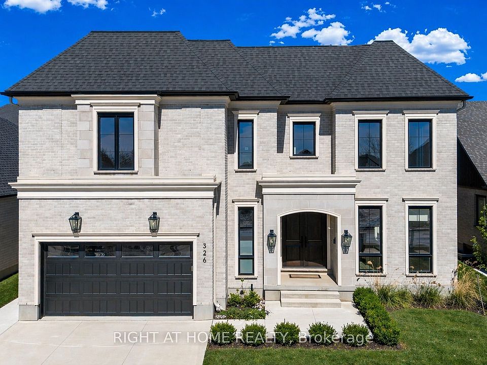 1st image of 326 Manhattan Dr