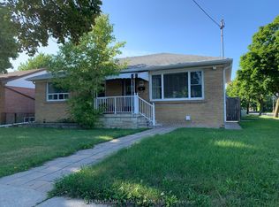 94 Goulding Ave W, Toronto, ON M2M 1L4