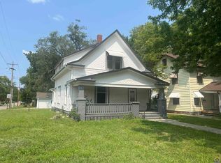 1633 SW Randolph Ave, Topeka, KS 66604