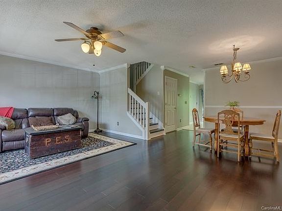 3rd image of 329 Wilkes Place Dr