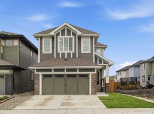 90 SE Saddlebred Pl, Cochrane, AB T4C3B5