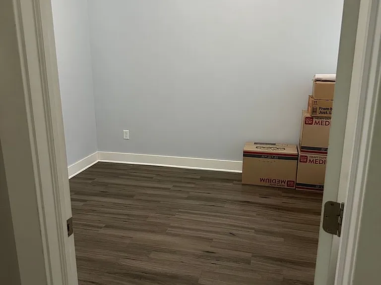 5514 N Edwards Cir — Photo 8
