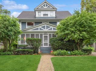 664 Lincoln Ave, Winnetka, IL
