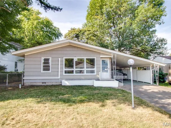 302 Harrison St, Jerseyville, IL 62052