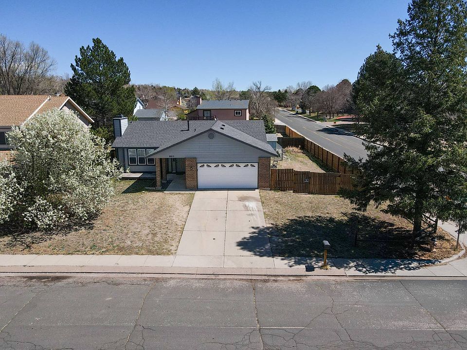 1st image of 6815 Meadowwood Pl