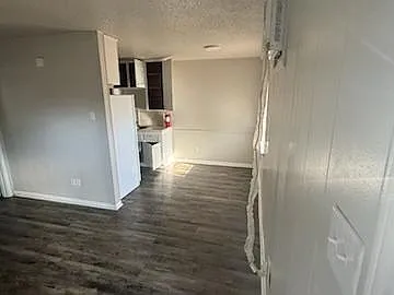 613 Stringer St #2 — Photo 3