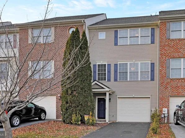 63 Effie Ln, Martinsburg, WV 25404