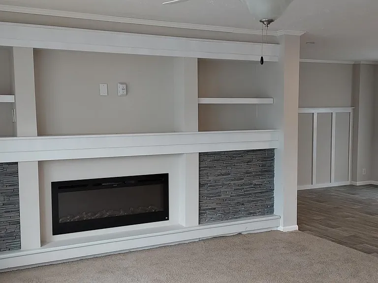 6445 Hamlet Way — Photo 2