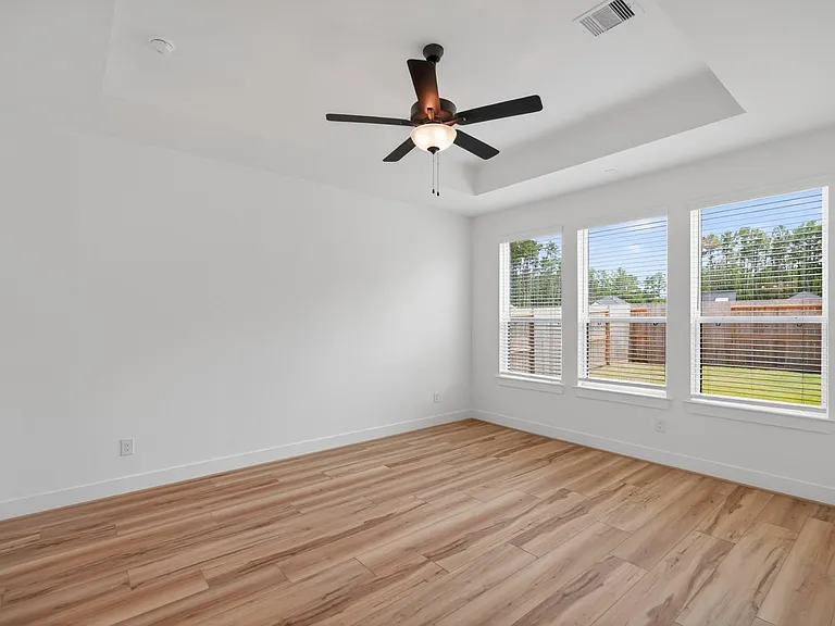 9738 Roaring River Falls Ln — Photo 17
