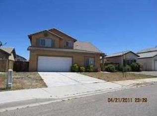 13633 Hemingway Dr, Victorville, CA 92392