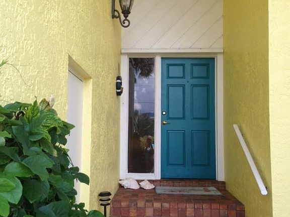 2nd image of 2927 S Highway A1a #20D