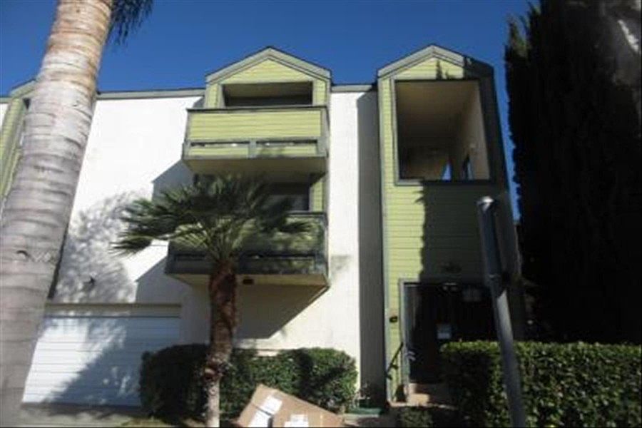 1st image of 1605 E 2nd St APT 204