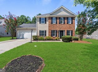3913 Willow Fields Ct, Loganville, GA 30052