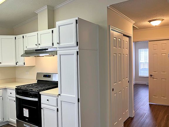 5th image of 2 Furlong Ct Lot 37