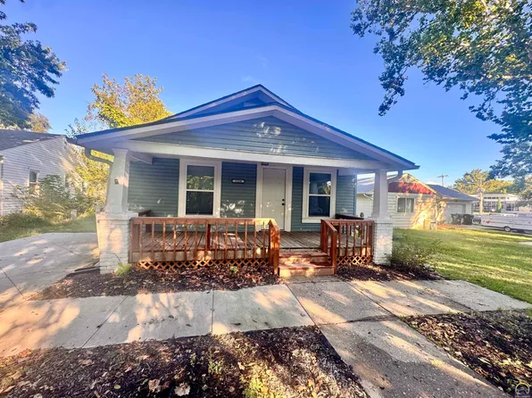 1234 SW McAlister Ave, Topeka, KS 66604