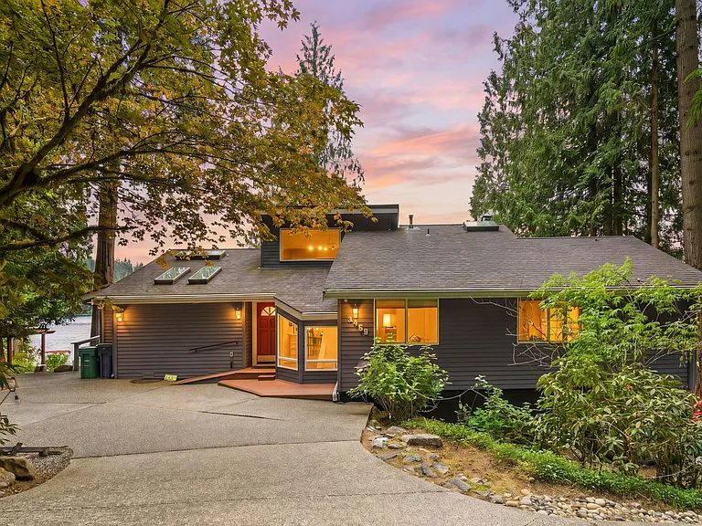 3459 E Ames Lake Dr NE — Photo 2
