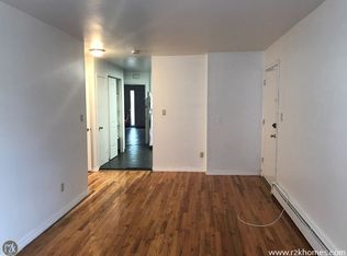 7006 Woodside Ave APT 1B, Woodside, NY 11377