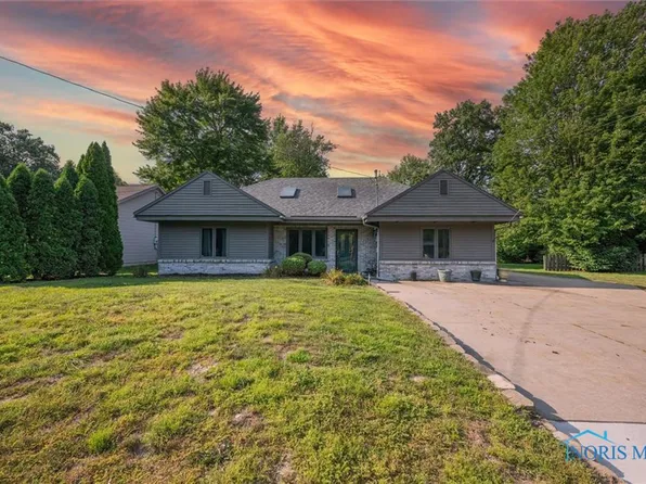 7344 Angola Rd, Holland, OH 43528