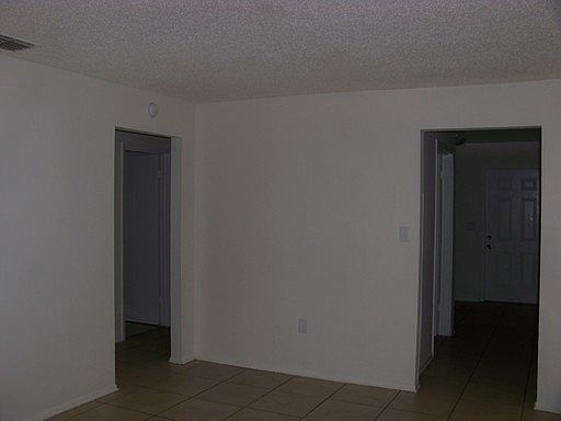2nd image of 1509 W Lowry Ave APT B