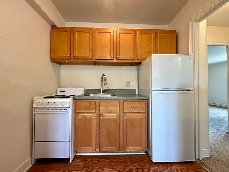 5700 Munhall Rd — Photo 1