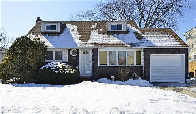 1st image of 2060 Seaford Ave
