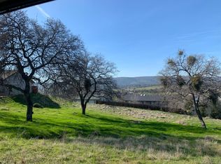 3626 Arrowhead St, Copperopolis, CA 95228