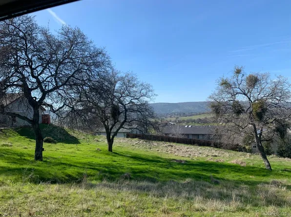 3626 Arrowhead St, Copperopolis, CA 95228