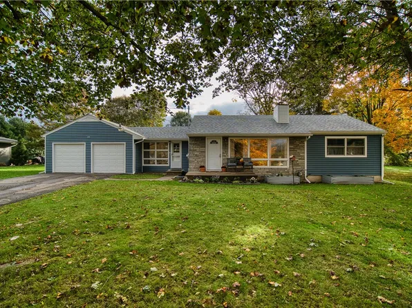 220 Stuart St, Horseheads, NY 14845