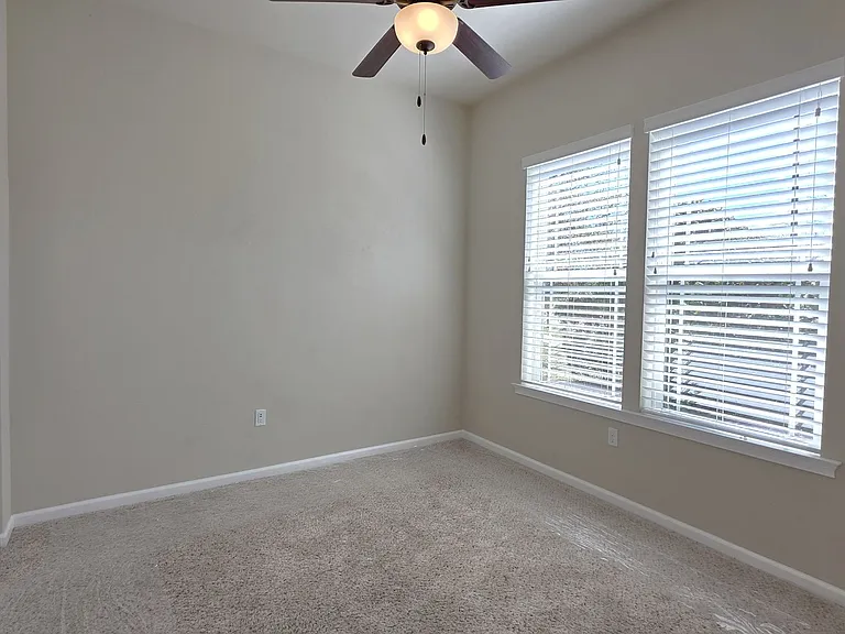 13632 NW 12th Pl — Photo 28