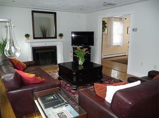 5th image of 44 Heritage Dr