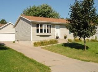 5115-20 1/2 Avenue Ln NW, Rochester, MN 55901